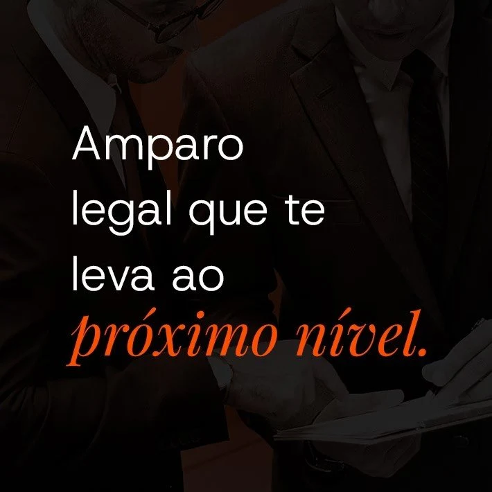 Abertura do site da Fulber: dois advogados conferindo documentos, em fundo escuro, com a chamada “Amparo legal que te leva ao próximo nível”.