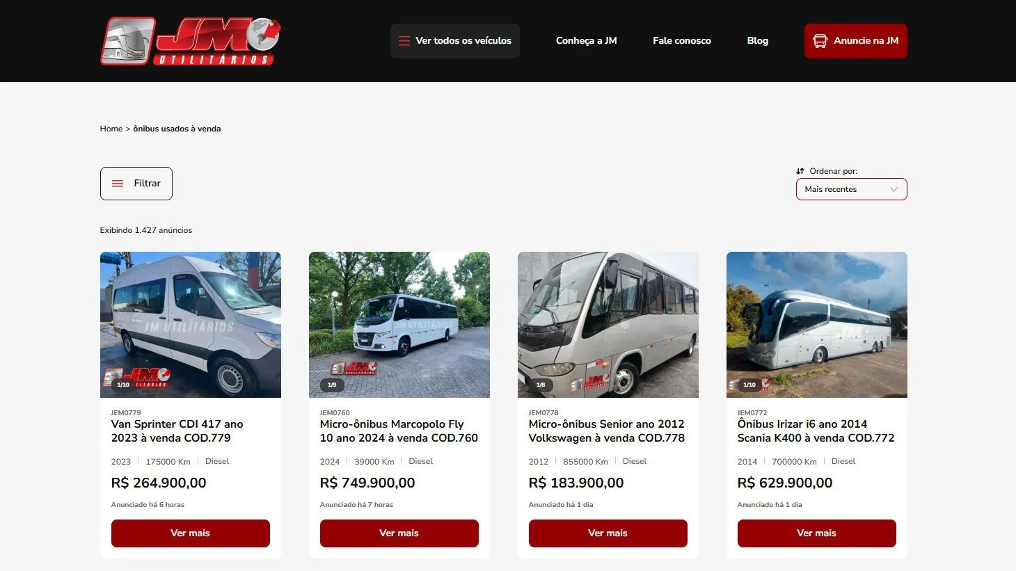 A vitrine de busca do site: a lista de ônibus usados à venda, com filtro e cartões de veículo mostrando ano, quilometragem, combustível e preço.