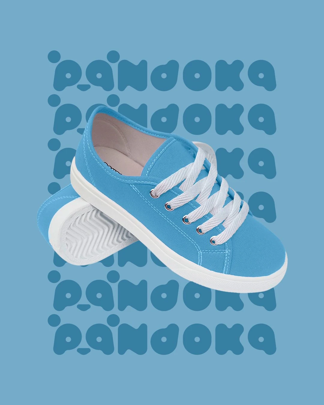 Post da Pandoka: tênis azul-claro de cadarço visto de lado, sobre fundo azul-acinzentado com o nome pandoka repetido em relevo.